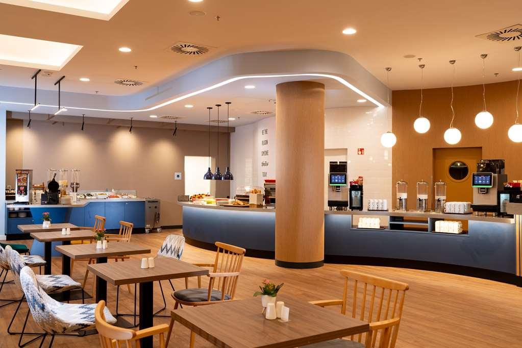 Hampton By Hilton Budapest City Centre Restaurant billede